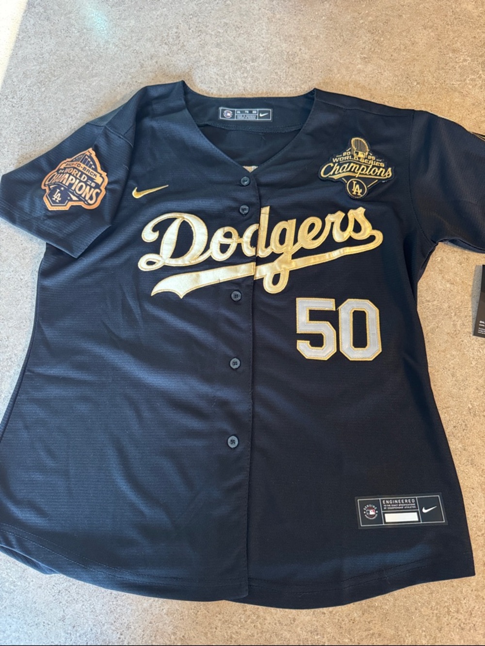 Nike Dodgers Mookie Betts Baseball Black and Gold World Series Champions Jersey